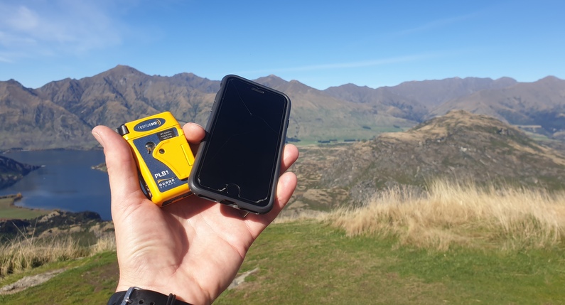 PLB Beacon and Phone Central Otago Dan Clearwater 2