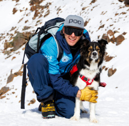 Andy Hole and 'Echo'. Courtesy Jane Dunn Photography